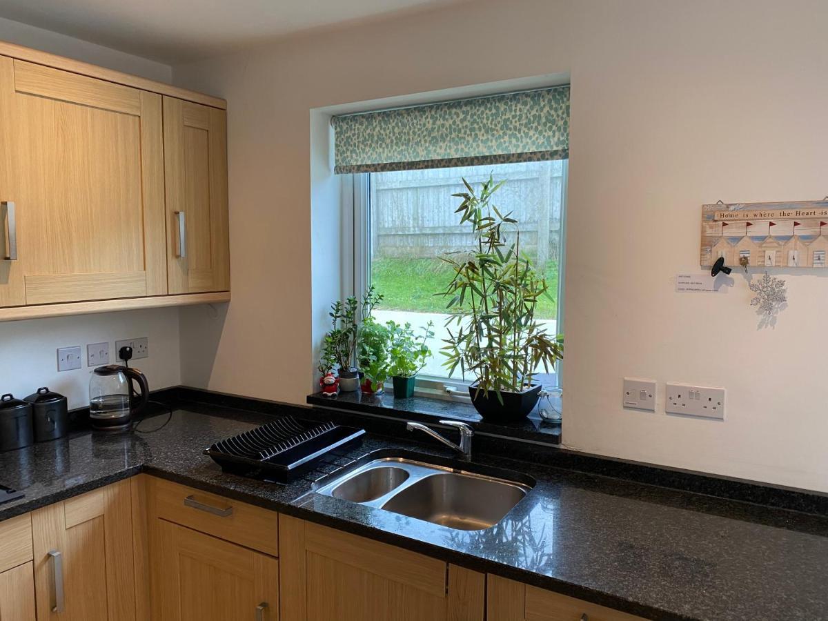 Ohana House - Unbeatable Location - Uk'S Best Beaches Ньюкі Екстер'єр фото